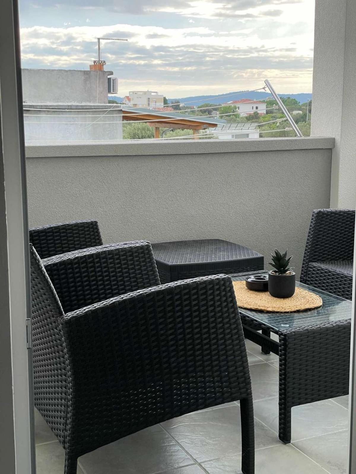 Apartman Mia 2 Bibinje Εξωτερικό φωτογραφία